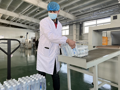 西極泉天然飲用水廠 生產形勢良好，嚴格檢測服務保障品質